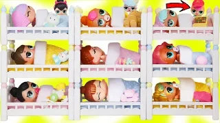 Surprise Dolls + Sisters Mix Wrong Bunk Beds and Pets in Vending Machine