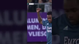 Danilo scores a 🚀