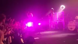 Charli XCX - Boom Clap [LIVE]