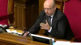 О. Турчинов: Для ефективної роботи ВР потрібно пристібати депутата до місця.