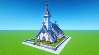 Minecraft Tutorial: How To Make A Church "2020 City Build Tutorial"