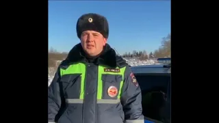 Сотрудники Волоколамской ГИБДД спасли человека