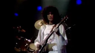 Queen - Bohemian Rhapsody (Live at Boston 1976)