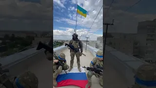 Зеленский опубликовал видео, в котором солдаты заявляют, что Балаклея перешла под контроль ВСУ.