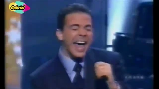 Cristian Castro - Lloviendo estrellas (Billboard 2002)