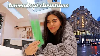 COME SHOP WITH ME: Harrods at Christmas | Chanel, Food Hall and more! 🎄🎁 vlogmas day 12