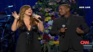 Mariah Carey sings 'I'll be there'