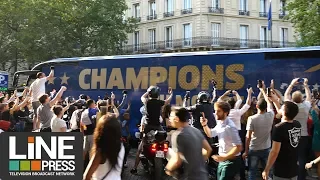 Les bleus retour de Charles de Gaulle à Paris / Roissy (95) - Paris - France 16 juillet 2018