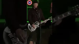 James Hetfield - Bassist play a forgot song - Metallica - Guitar Riff #shorts #metallica #guitarsolo