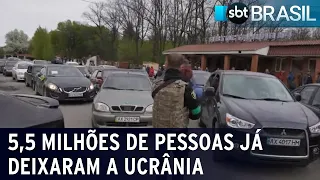 Cerca de 5,5 milhões de pessoas deixam Ucrânia desde início da guerra | SBT Brasil (30/04/22)