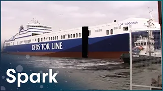 Expanding A 755 Foot Ship By Cutting It In Half | How Ships Grow | Spark