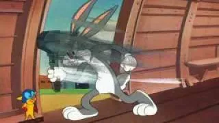 Fallin' hare, Bugs Bunny know a Gremlin
