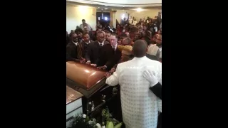 Poppa Dunham casket closing