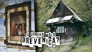 Čo skrývajú opustené drevenice v lese? 6 - Drevenica už úplne spadnutá, no obrázky visia!