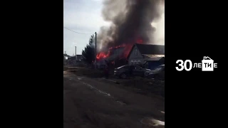 Две казанские семьи остались без крыши над головой после пожара