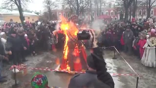 Широкая  масленица  в  Петропавловской  крепости  01 03 2020г  часть 4  Сжигание  чучела