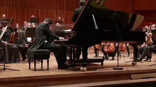 Rachmaninoff: Piano Concerto no. 2 (Bruno Vlahek)