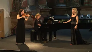 J. S. Bach - Ch. Gounod. Ave Maria