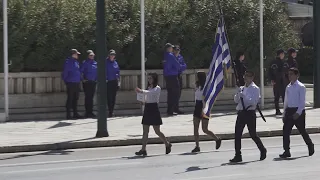 Μαθητική παρέλαση στο Σύνταγμα