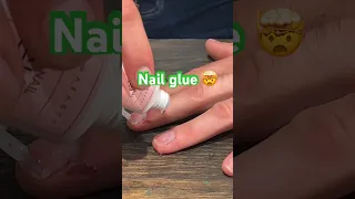 Click to watch how fast this nail glue dried! 😂🙌🏼  #gripclean #nailglue