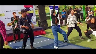 Vartika Jha | Dance Performance | Tip Tip Barsa |  Vartika Jha Kolkata Workshop Warm Up | battle 🔥❤️