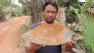 Knife Making - Forging A Sharp Small Machete From The Rusty Disc Plough