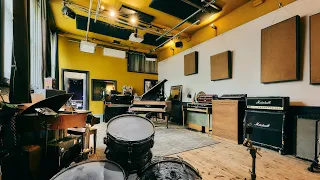 RECORDING STUDIO TOUR of The Crypt Studios