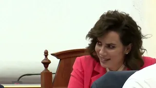 Fjalimi i deputetes, plas gallata në sallë, Grida Duma nuk e mban dot të qeshurën