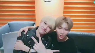 Bang Chan's hugs are the best 🥺🖤 #shorts #straykids #bangchan #felix #jeongin #jisung