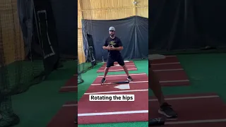 How to rotate the hips when hitting.