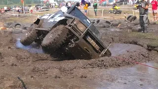 MITSUBISHI Pajero vs SUZUKI Jimny [MUD OFF Road]