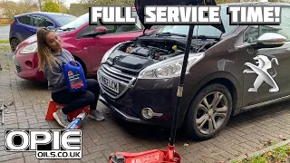 MY *GIRLFRIEND* SERVICES HER PEUGEOT 208!