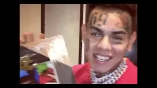 6ix9ine Shades Drake Back After Receiving Plaque For KEKE