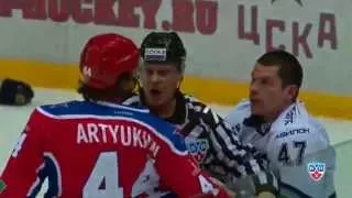 Бой КХЛ: Артюхин VS Осипов / KHL Fight: Artyukhin punishes Osipov