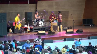 Gary Clark Jr - When my Train Pulls In - 2017 Chicago Blues Fest