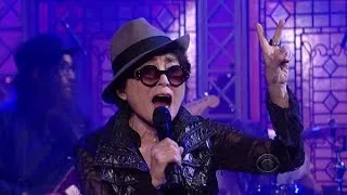 [HD] Yoko Ono Plastic Ono Band - "Cheshire Cat Cry" (feat. The Flaming Lips) 10/2/13 David Letterman
