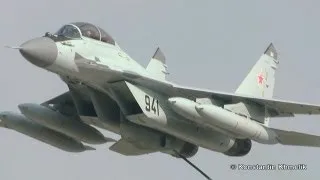 MiG-35 & MiG-29K MAKS 2011 sunny