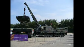 Leopard 2 Buffel (ARV) and Cv90 in action