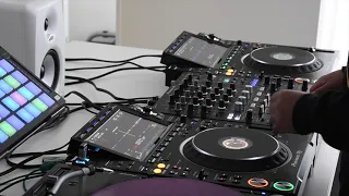 Hip Hop Mix routine on Pioneer CDJ 3000