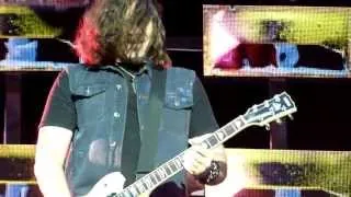 Phil X's Dry County guitar solo (Bon Jovi live in Slane Castle, Dublin June, 15 2013)