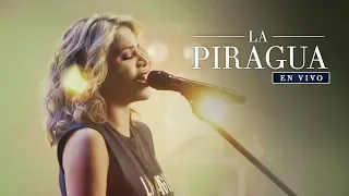 Adriana Lucía - La Piragua (En Vivo)