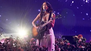 Olivia Rodrigo performs Traitor | Live at American Music Awards