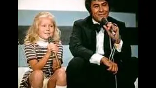 Schön ist Es Auf Der Welt Zu Sein  -   Roy Black & Anita 1971