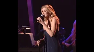 MusiCares - Tribute to Barbra Streisand - Faith Hill - Send In The Clowns