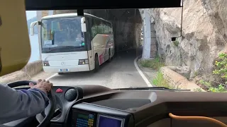 Amalfi Coast Italy Bus Driving Skills 🇮🇹