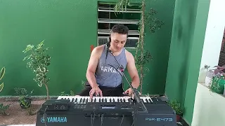 GILDENES ARAÚJO CANTANDO UMA SERESTA TOP EM CASA 🏠 O MELHOR DO BREGA AO VIVO