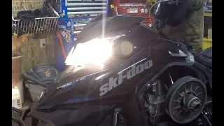 2013 summit x 800 etec...Blown up???Bad compression???No spark???No fuel???