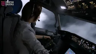 【Full Movie】 Epic struggle for survival! Female passenger controlled the plane and saved everyone!