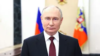 Владимир Путин выступил с обращением на Всемирном фестивале молодежи в «Сириусе»