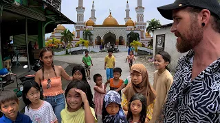 This is What Happens When You Enter a Muslim Village in The Philippines 🇵🇭